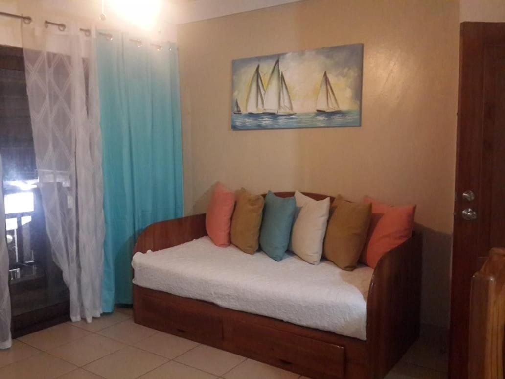 Hotel Y Restaurante Cesar Mariscos Тела Екстериор снимка